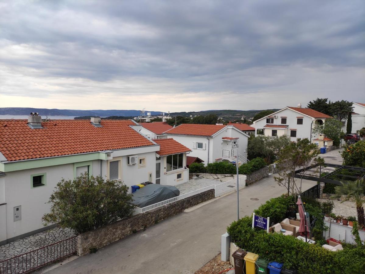 קרק Vila Beleca Krk - Apartments Rest & Sea מראה חיצוני תמונה