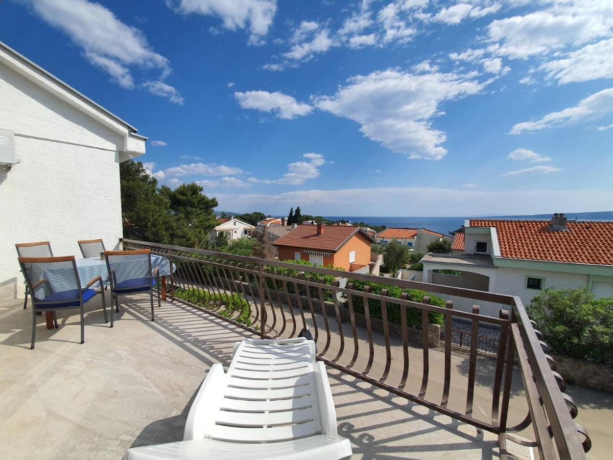 קרק Vila Beleca Krk - Apartments Rest & Sea מראה חיצוני תמונה