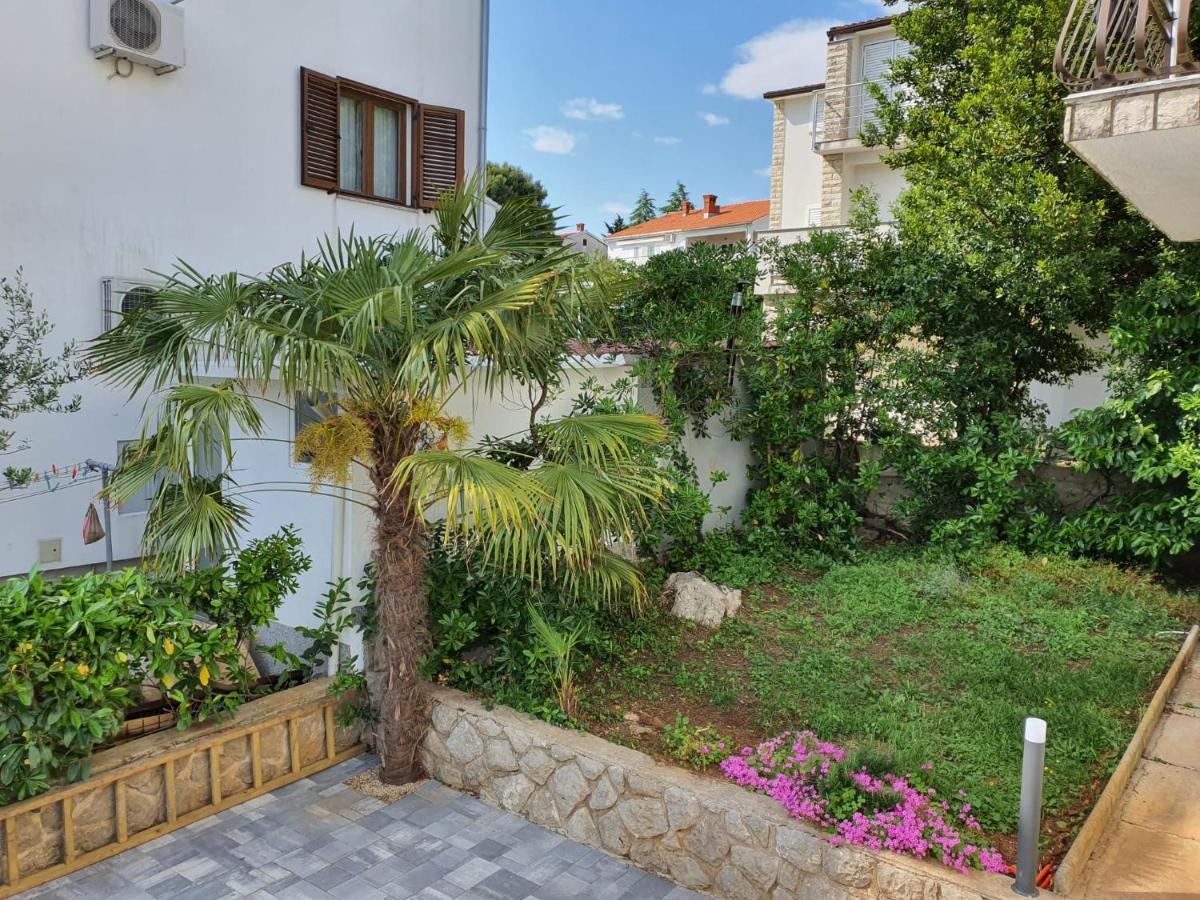 קרק Vila Beleca Krk - Apartments Rest & Sea מראה חיצוני תמונה