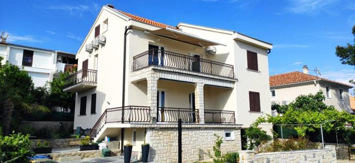 קרק Vila Beleca Krk - Apartments Rest & Sea מראה חיצוני תמונה